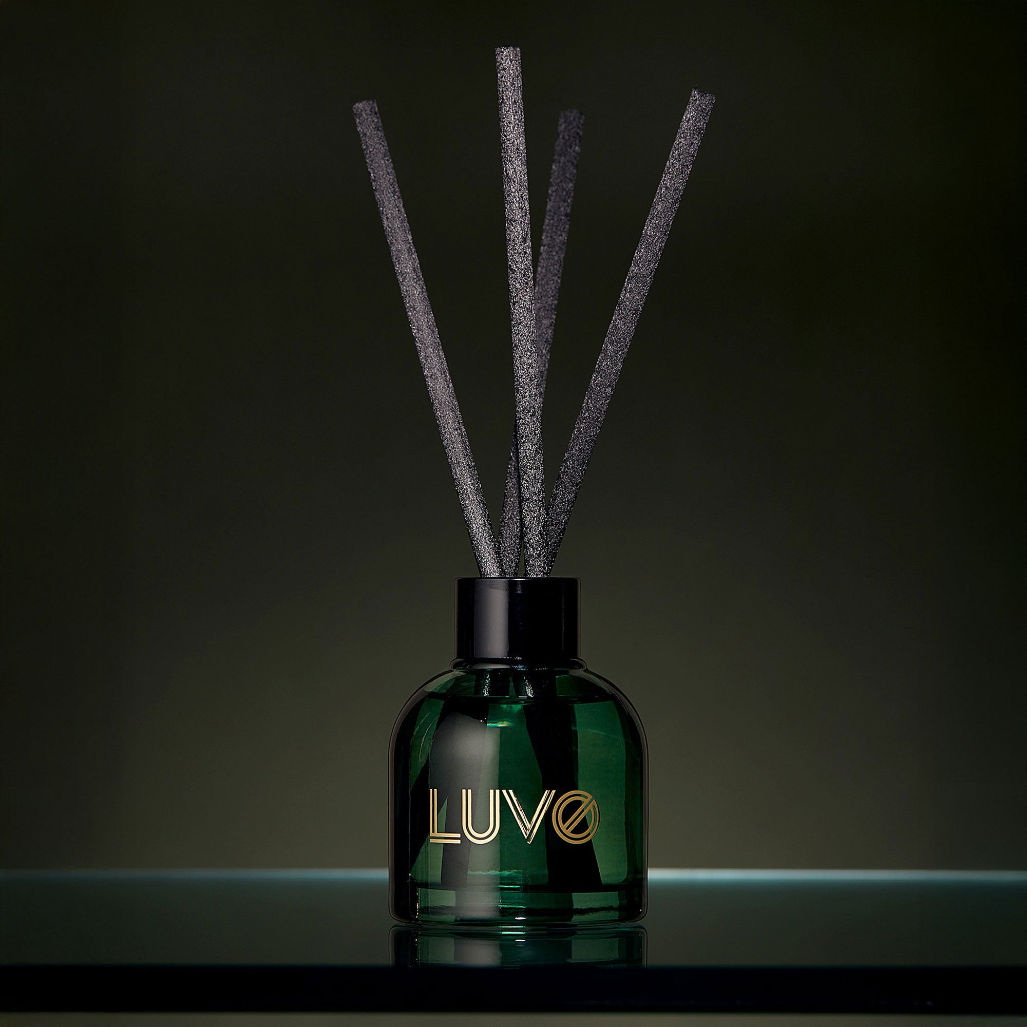 Pear & Magnolia Reed Diffuser - LUVO Candles | Bougies